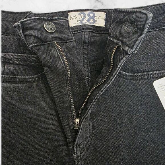 Free People Black Jeans Size 28 NWT - Picture 6 of 10